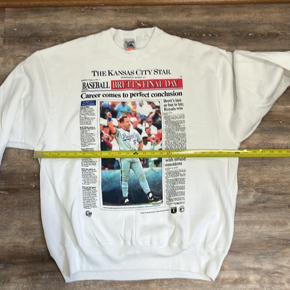 NWT George Brett Retirement Sweatshirt and TShirt Extra Large KC Star Bundle - Picture 13 of 15